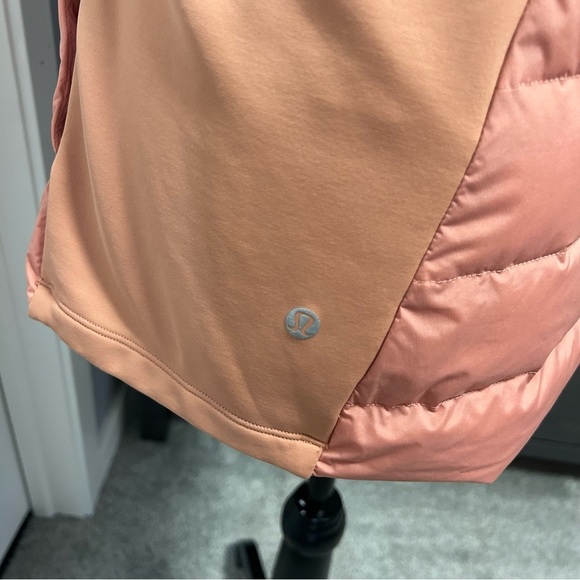 lululemon athletica Coral Vest - Picture 9 of 12